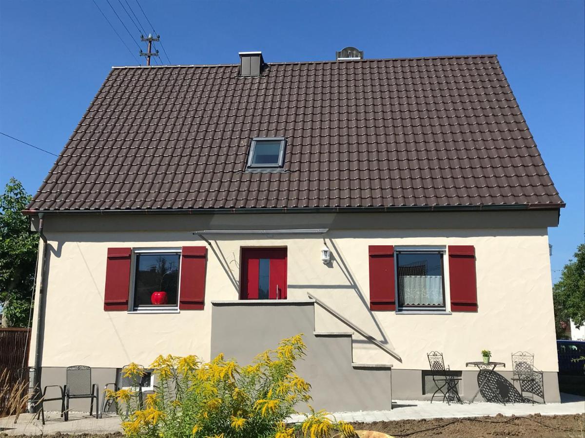 Ferienhaus Bei Lauingen, Mit Sauna Und Gartenlounge Veitriedhausen Exteriér fotografie
