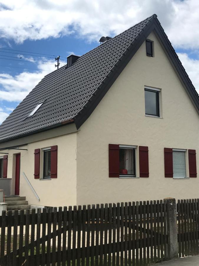 Ferienhaus Bei Lauingen, Mit Sauna Und Gartenlounge Veitriedhausen Exteriér fotografie